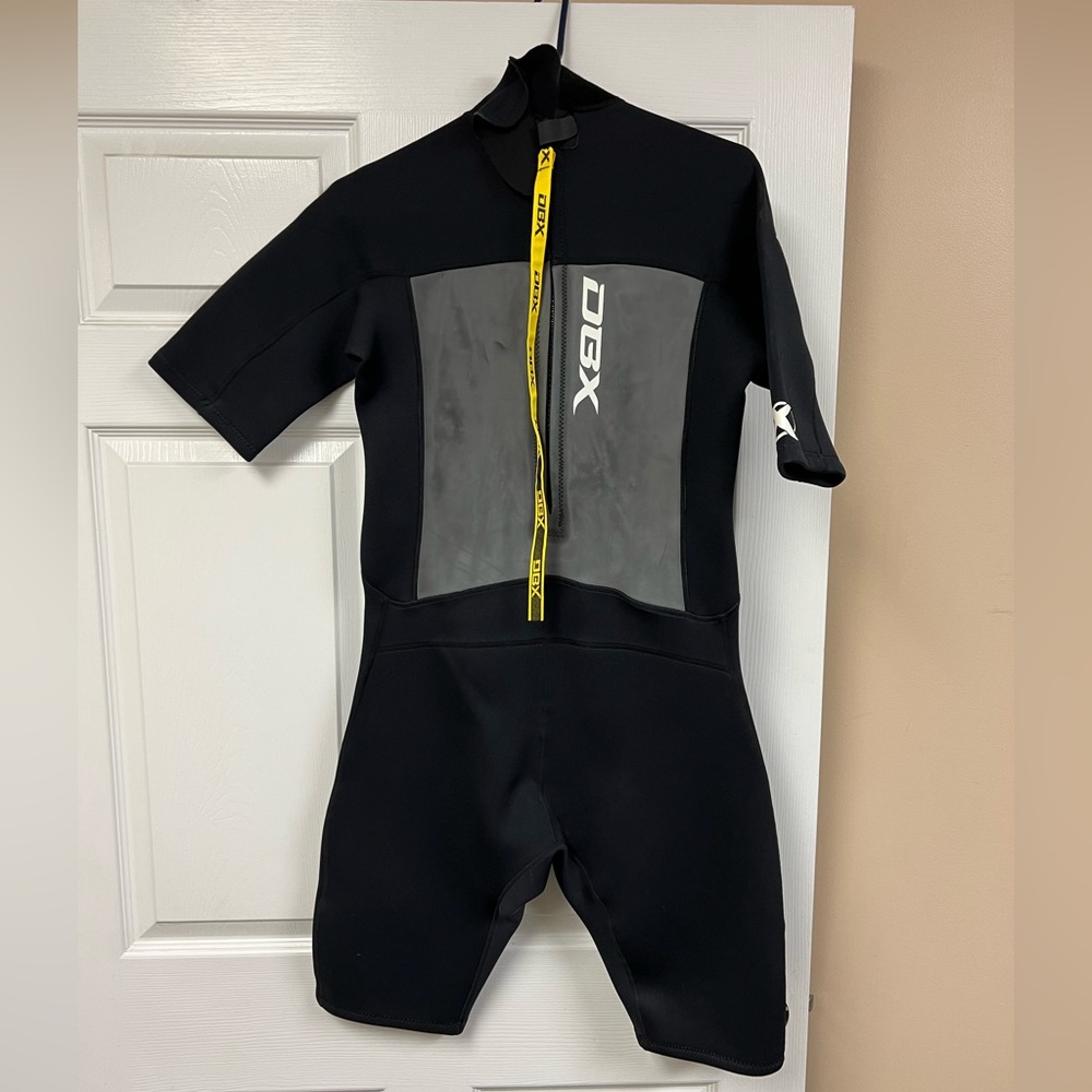 DBX Shorty Wet Suit